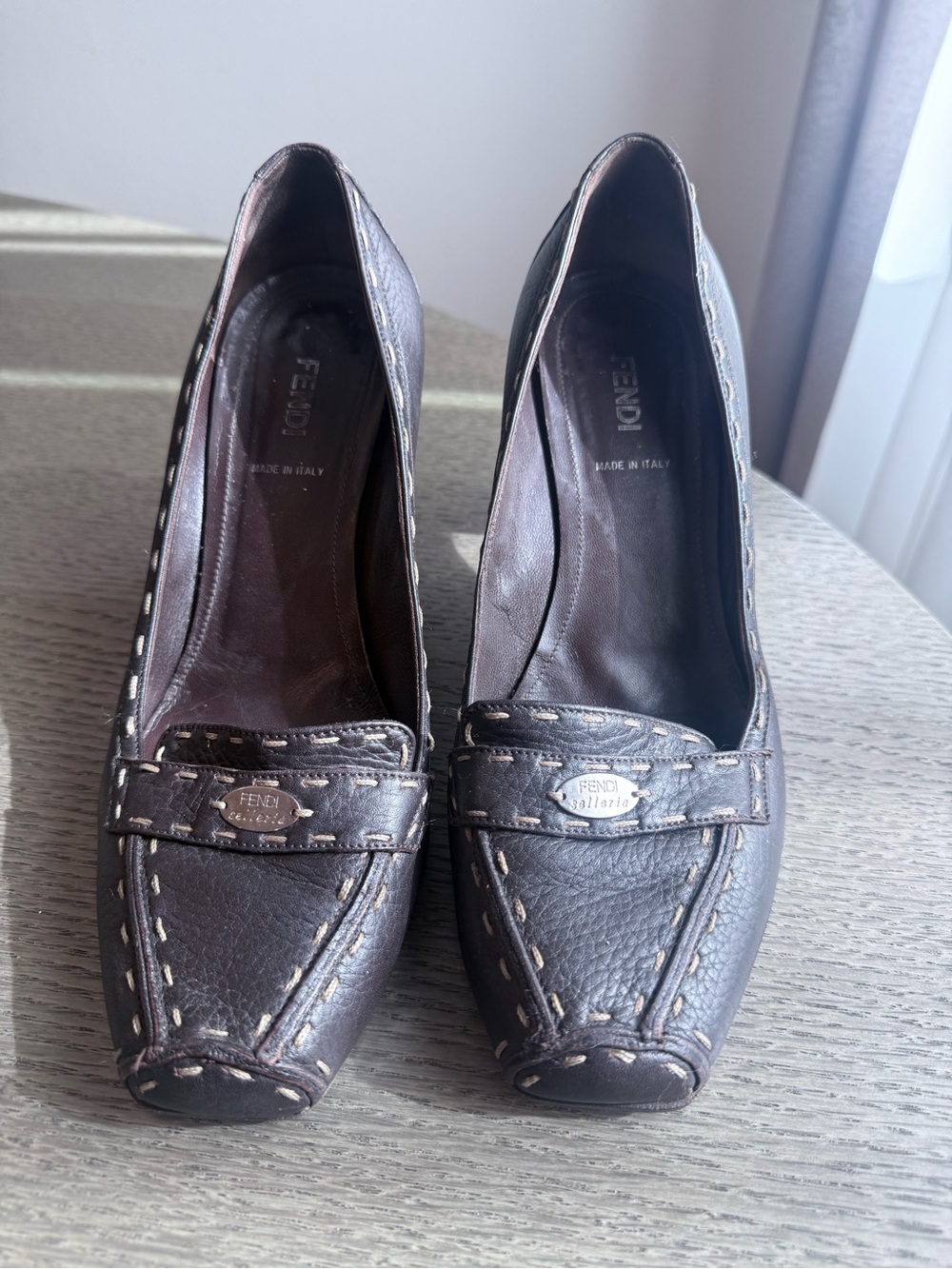 Fendi Selleria Vintage Brown Leather Heels – Size 38.5 - Picture 2 of 10